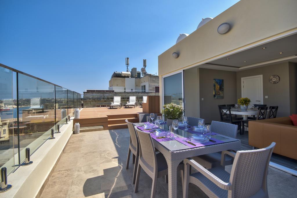 Valletta Luxe 3-Bedroom Duplex Penthouse With Sea View Terrace And Jacuzzi Exterior foto